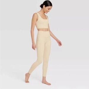 JoyLab Textured Cream Cable Knit Leggings